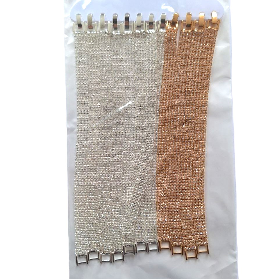 Pulsera con Piedras, doradas y plateadas