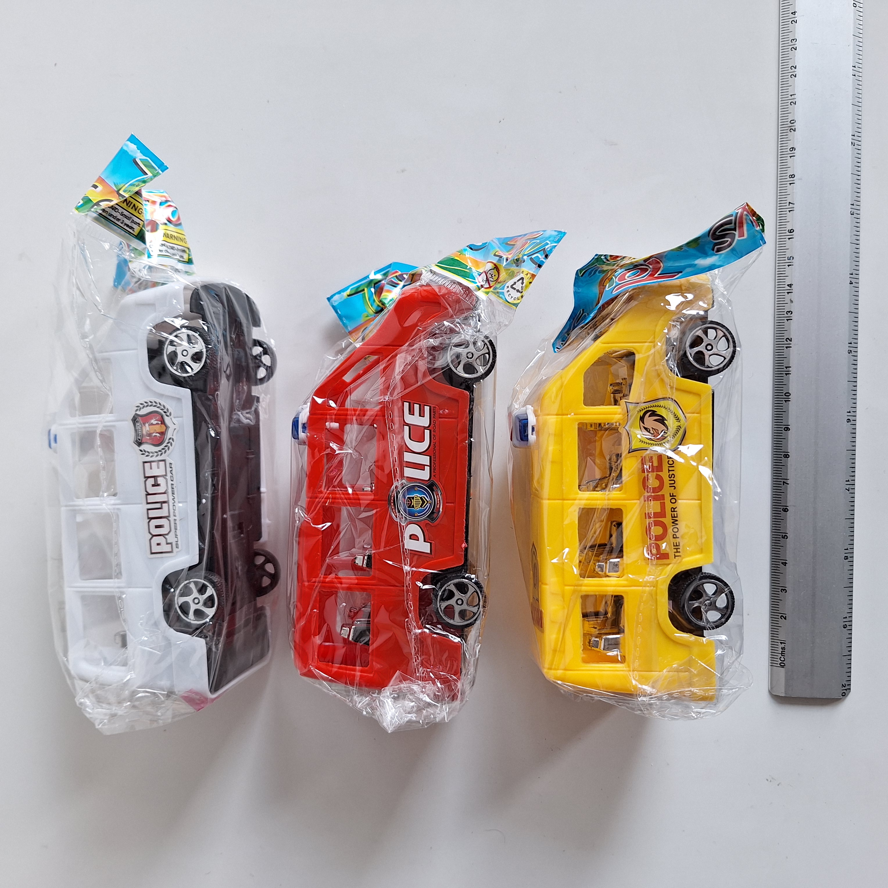 Guagua de Policía, tracción a cuerda 3