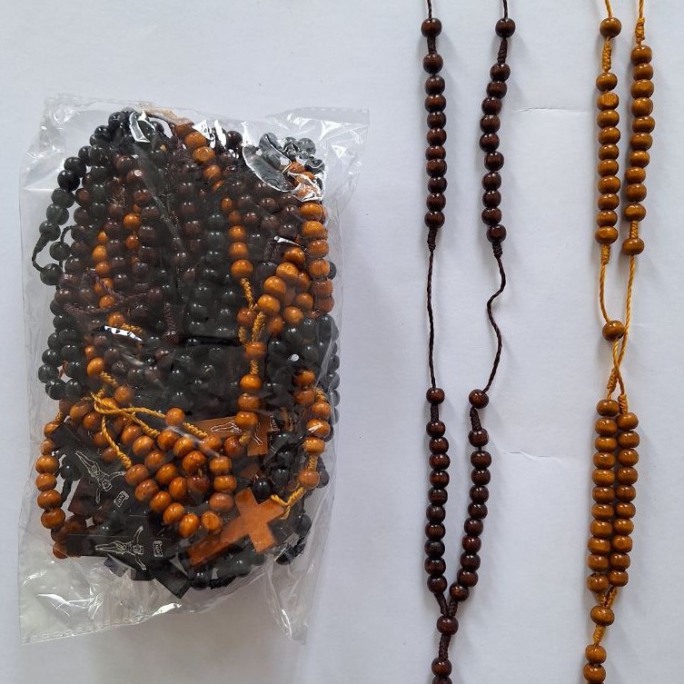 Rosario ( Collar de Madera )