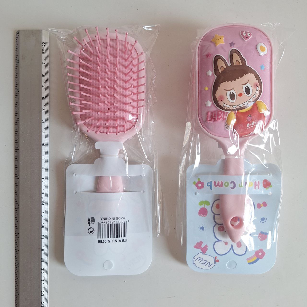 Cepillo para el cabello  - Cepillo labubu ( individual )