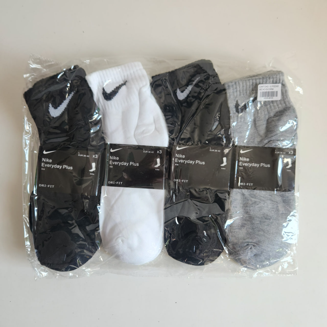 Medias de Marca Chica