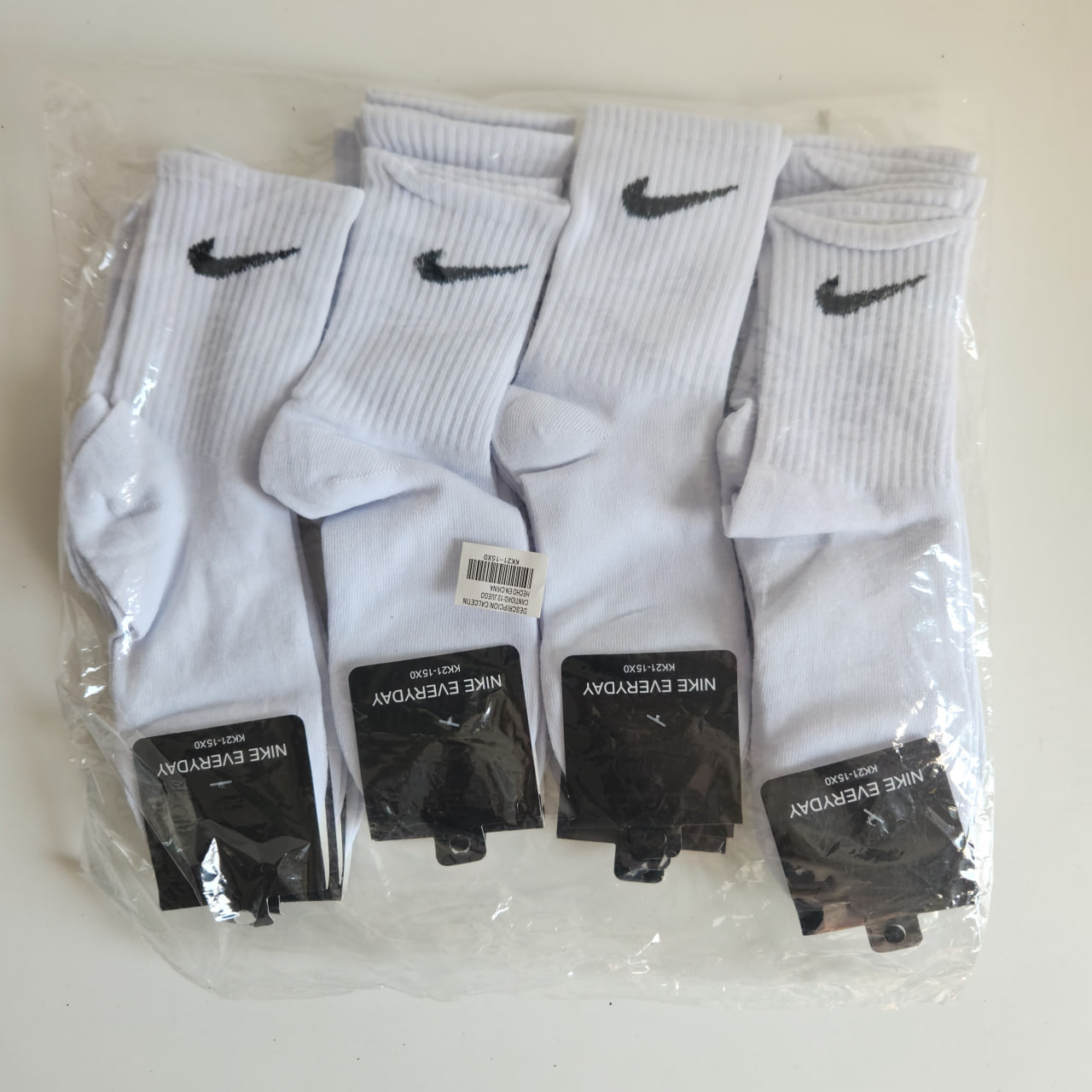 Medias de marca Alta 