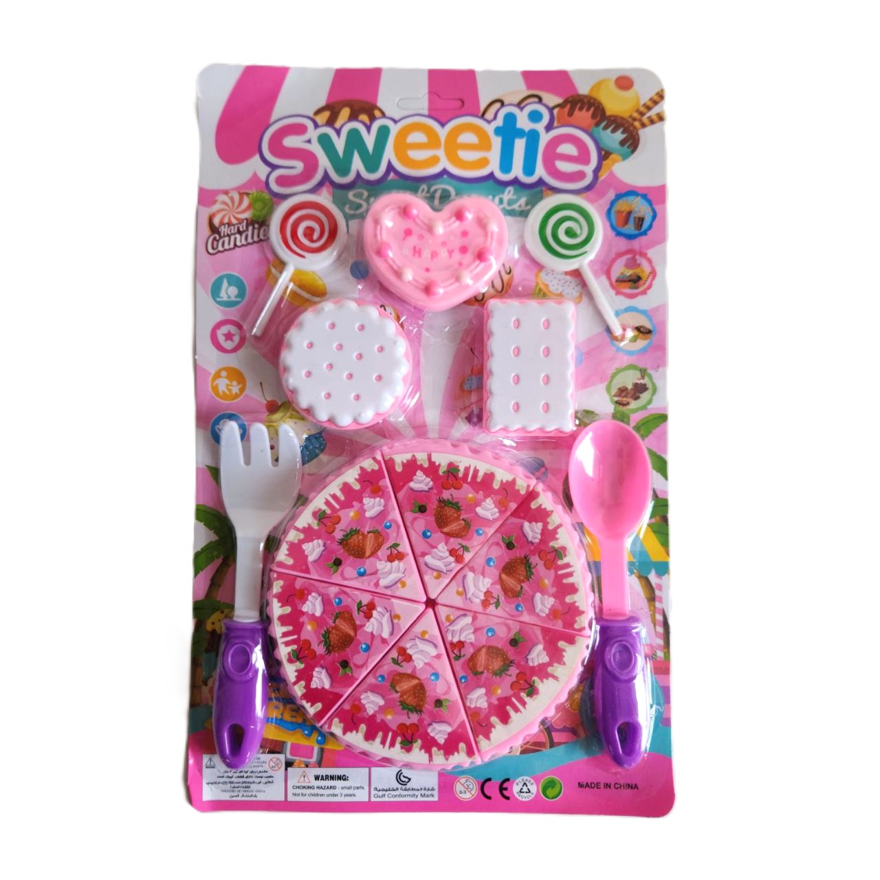 Pastel con dulces y accesorios 