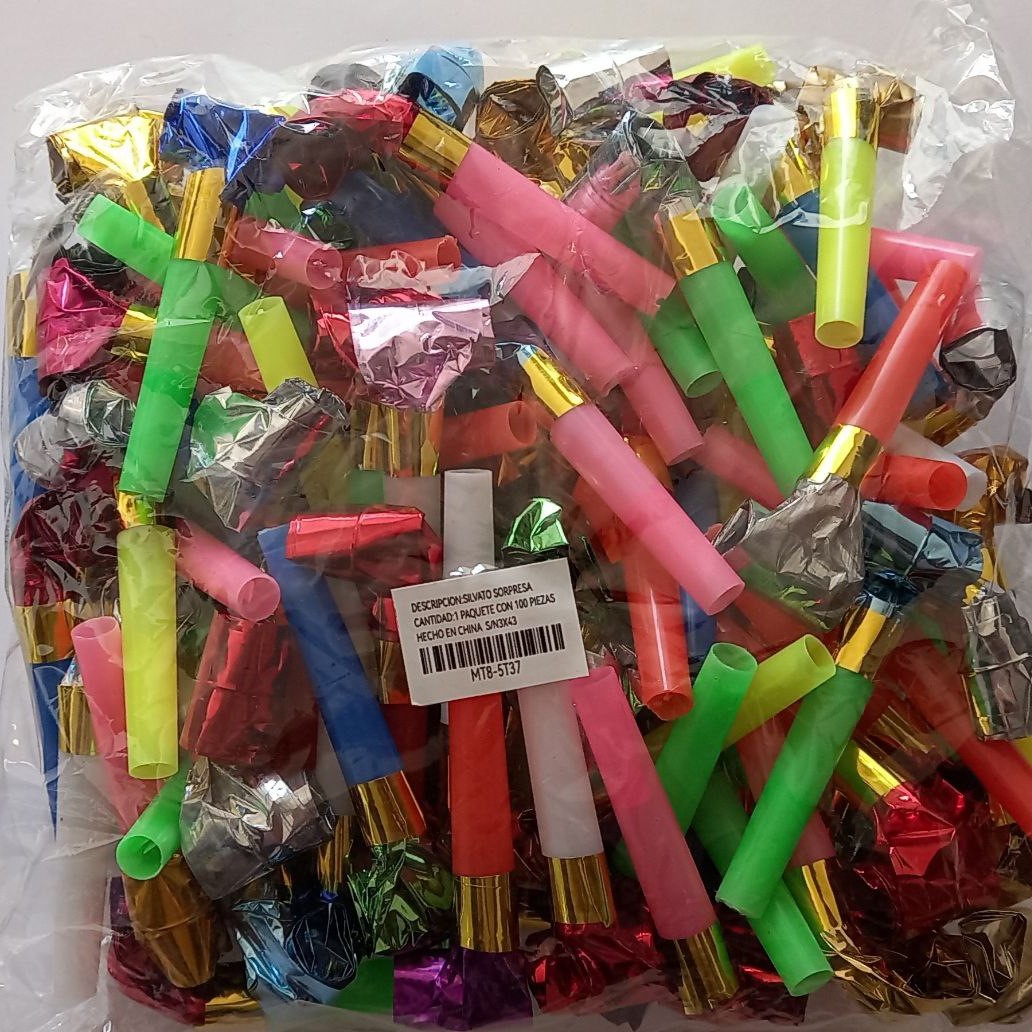 Silbato sorpresa, Pito Espantasuegras