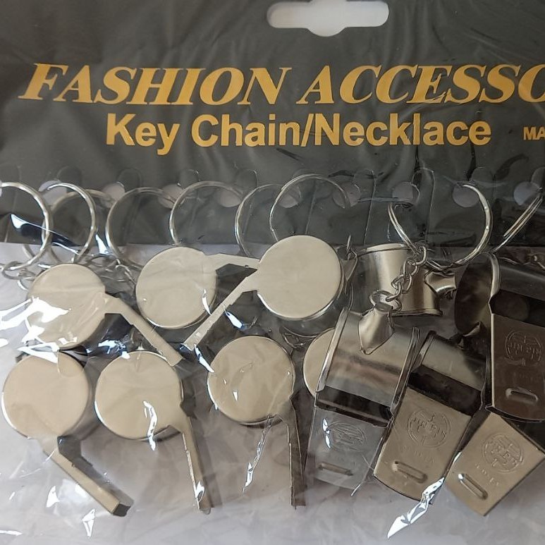 Llavero silbato (metal) 